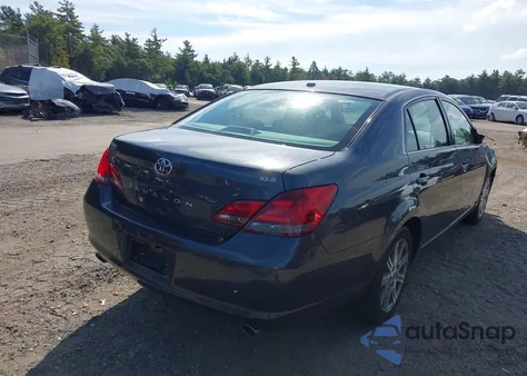 2009 Toyota Avalon Xls z USA, uszkodzony, nr VIN 4T1BK36B39U346283